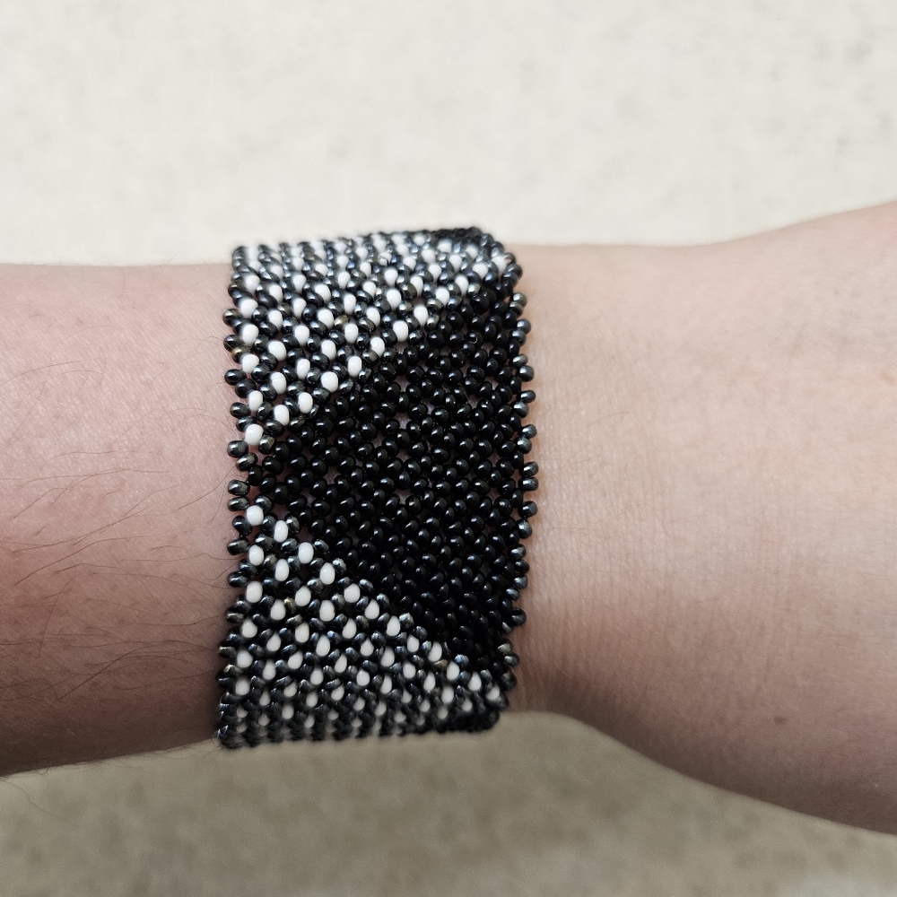 Handmade Seed Beaded Necklace and Matching Bracelet Set in Black and White - Picture 7 of 16